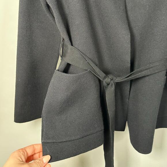 Tahari Black Knit Tie Waist Soft Jacket Women's Medium - Picture 3 of 6